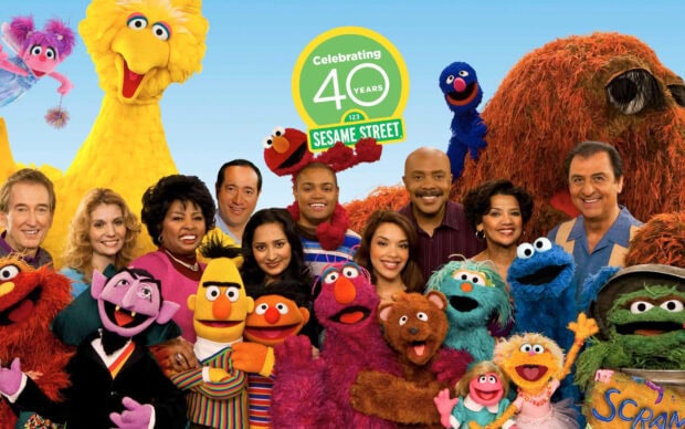 Characters from Sesame Street celebrate 40 years of the show, HD Desktop Wallpaper