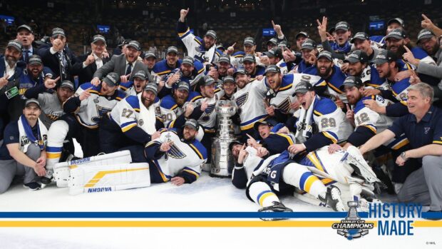St Louis Blues team poses with the Stanley Cup after winning the championship, HD Desktop Wallpaper