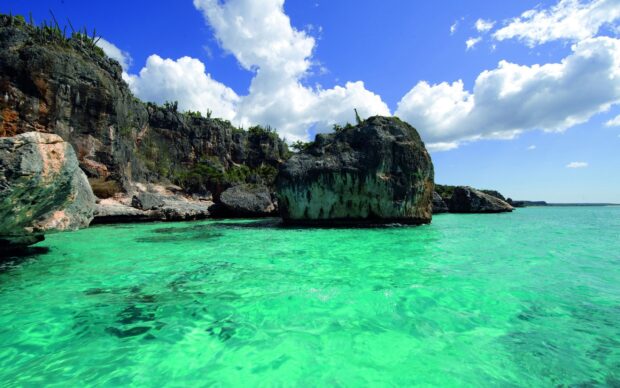 Large rocks and clear turquoise waters in Barbados landscape