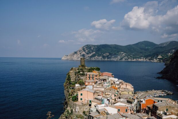 Scenic view of Cinque Terre coastline and colorful houses on the cliffside