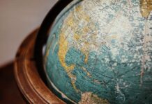 Vintage globe showing detailed geography of North and Central America