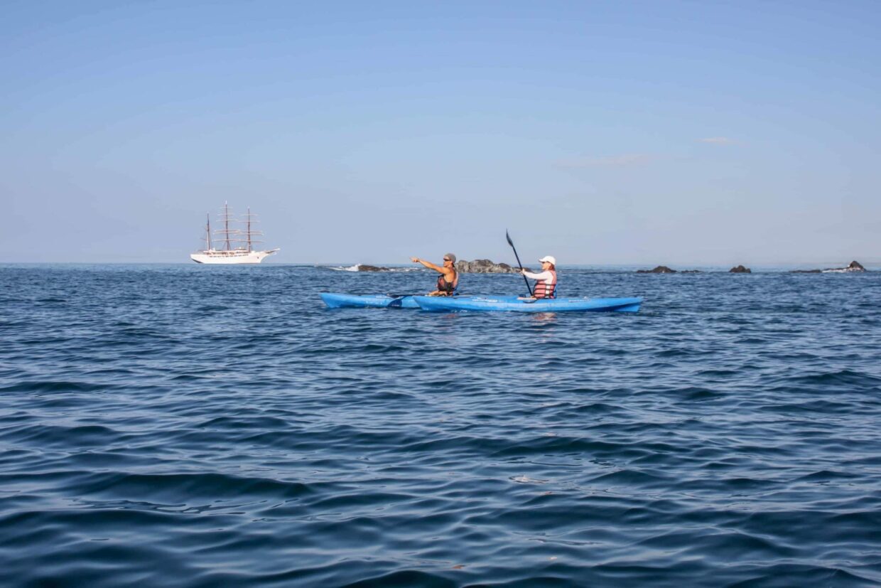 Kayaking Wallpaper: Adventure on Your Screen - PixelsTalk