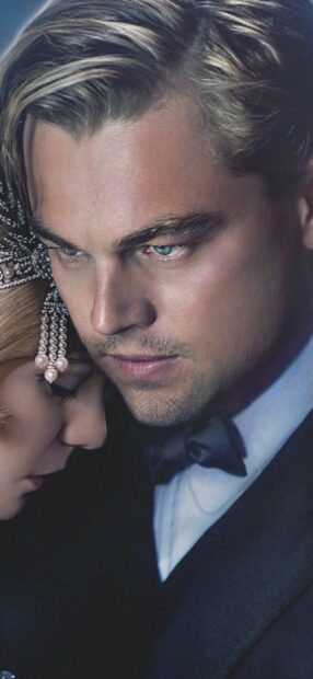 Close up of Gatsby couple showing intense emotions in The Great Gatsby scene