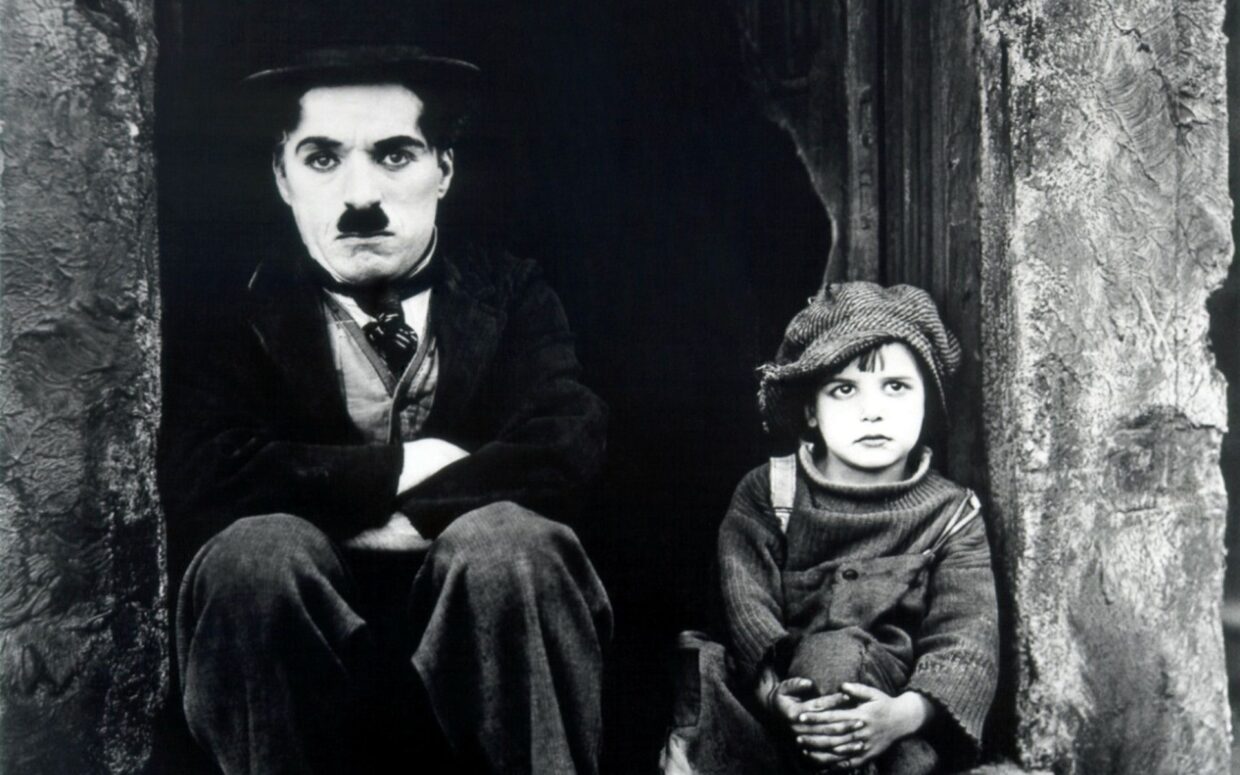 Charlie Chaplin Wallpapers - PixelsTalk