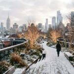 New York Christmas Wallpaper High Line Snowy Skyline