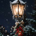 New York Christmas Wallpaper Vintage Street Lamp Snow