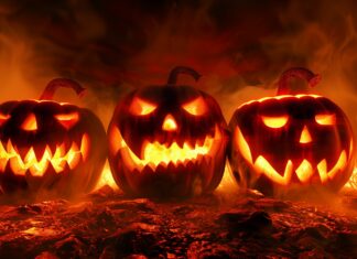 Halloween Wallpaper HD 2K Free Download.