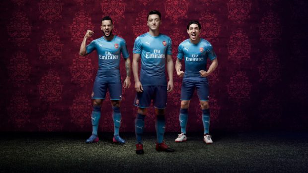 Arsenal 2017 18 away kit.