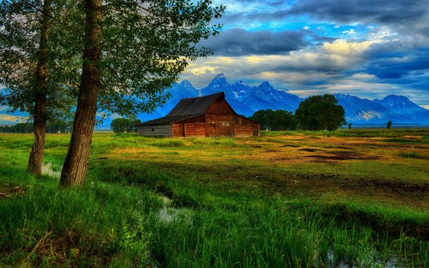 Barn Wallpapers HD Free download.