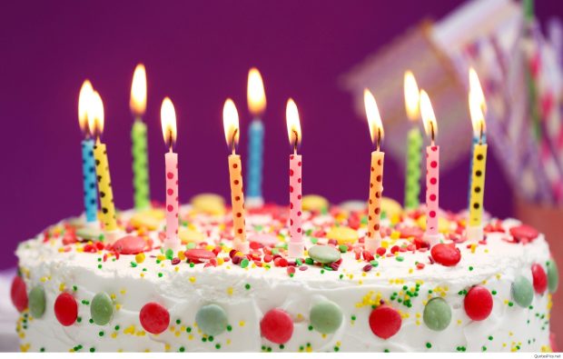 Birthday Cake Wallpaper HD download free 1.