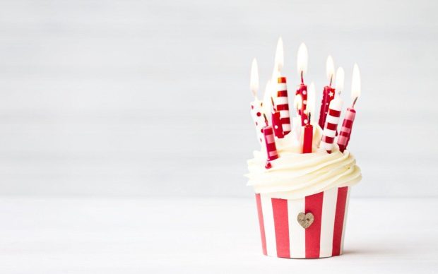 Birthday Cake with Love Wallpaper HD download free 1.