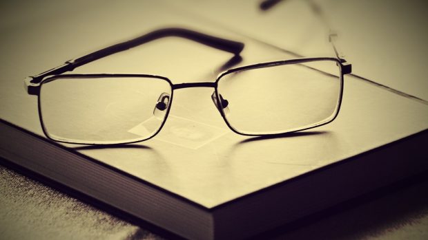 Book glasses lenses frames photos 1920x1080.