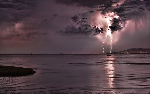 Desktop storm lightning photo sea wallpaper.