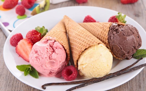 Download ice cream wallpaper hd.