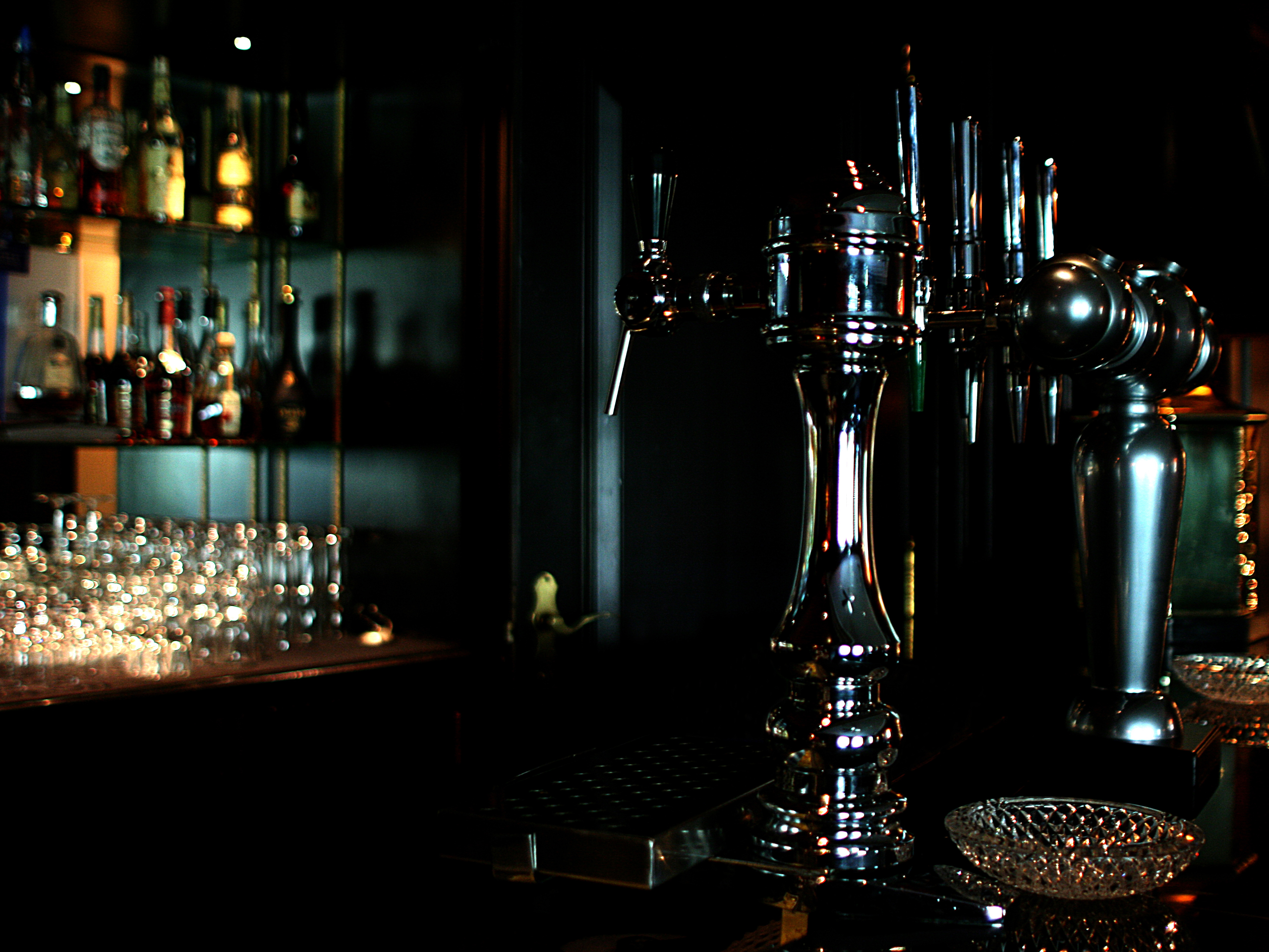 Bar Wallpapers HD - PixelsTalk.Net