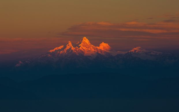 Mountain range himalayas mountains sky fog 3840x2400.