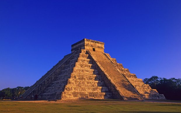 Pictures Pyramid download free.
