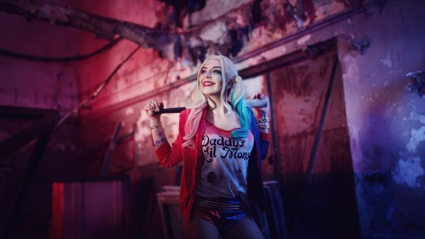 Suicide Squad Harley Quinn Cosplay Costume Wallpaper.