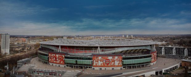 Widescreen Emirate Stadium Backgrounds 3.