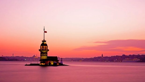 World Turkey Pink sunset in Istanbul wallpaper.