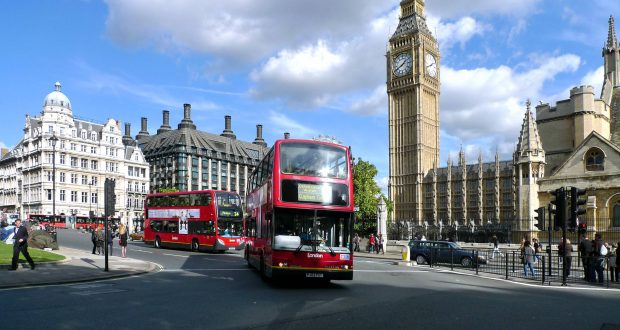 Bus Car Wallpaper London.