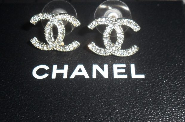 Chanel Wide Screen Wallpaper HD.