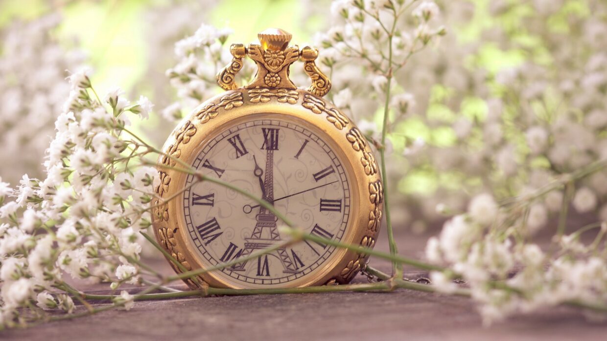 Clock Wallpaper HD Collection (40 + images) - PixelsTalk
