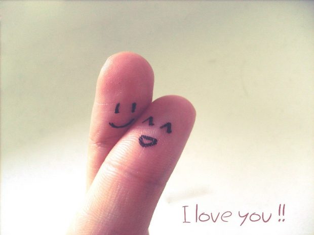Cute Finger Saying I Love You Live Wallpapers.
