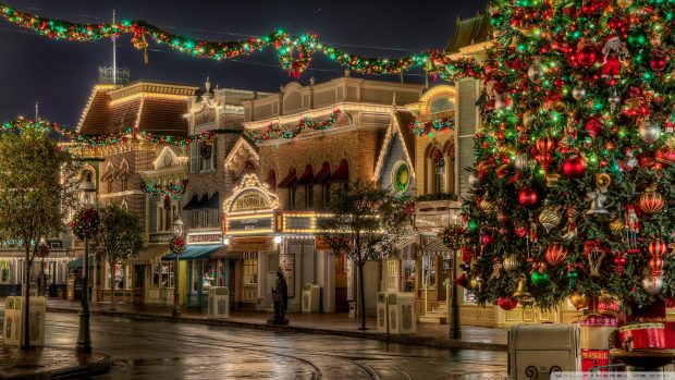 Disneyland Christmas HD Walpapers.
