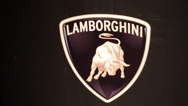 Hd Lamborghini Logo On Black Wallpapers.