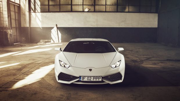 Lamborghini Huracan White Front View Dust Wallpapers.