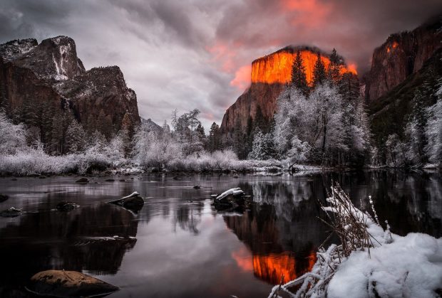 Download Free Beautiful Night Yosemite Wallpaper 1.