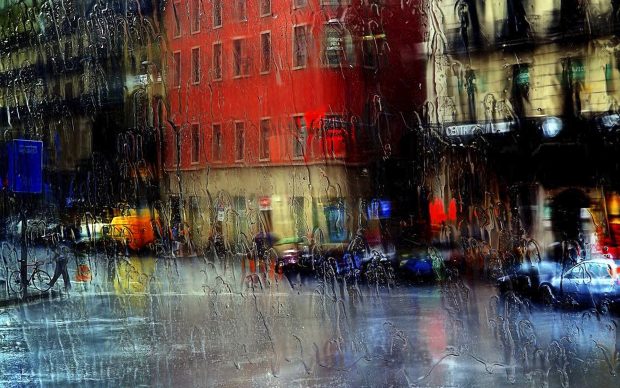 Free Rain Window Wallpaper Download.