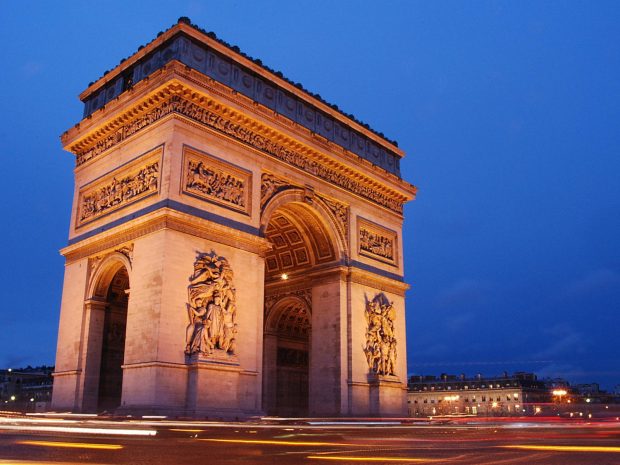 Free dowwnload Arc De Triomphe Wallpapers 2.