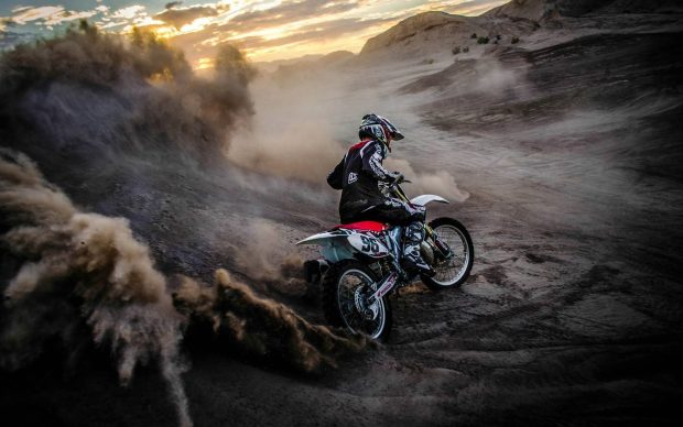 Cool Dirt Bike Photo.