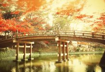 Cool Japanese Wallpaper HD Free download.