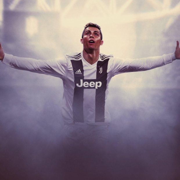 Download Free Ronaldo Juventus Destkop Wallpapers 3.
