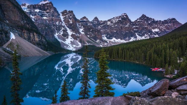 Moraine Lake Banff National Park Wallpapers HD 3.