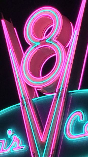 Original Retro 80s Aesthetic iPhone Wallpaper.