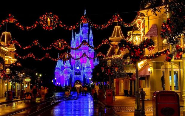 The best Disney Christmas Background.