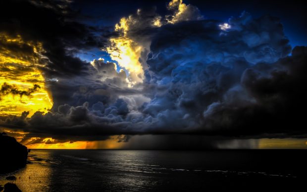 2560x1600 Storm Wallpaper HD.