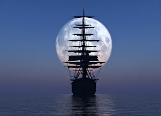 Aesthetic Moon Wallpaper Pirates.