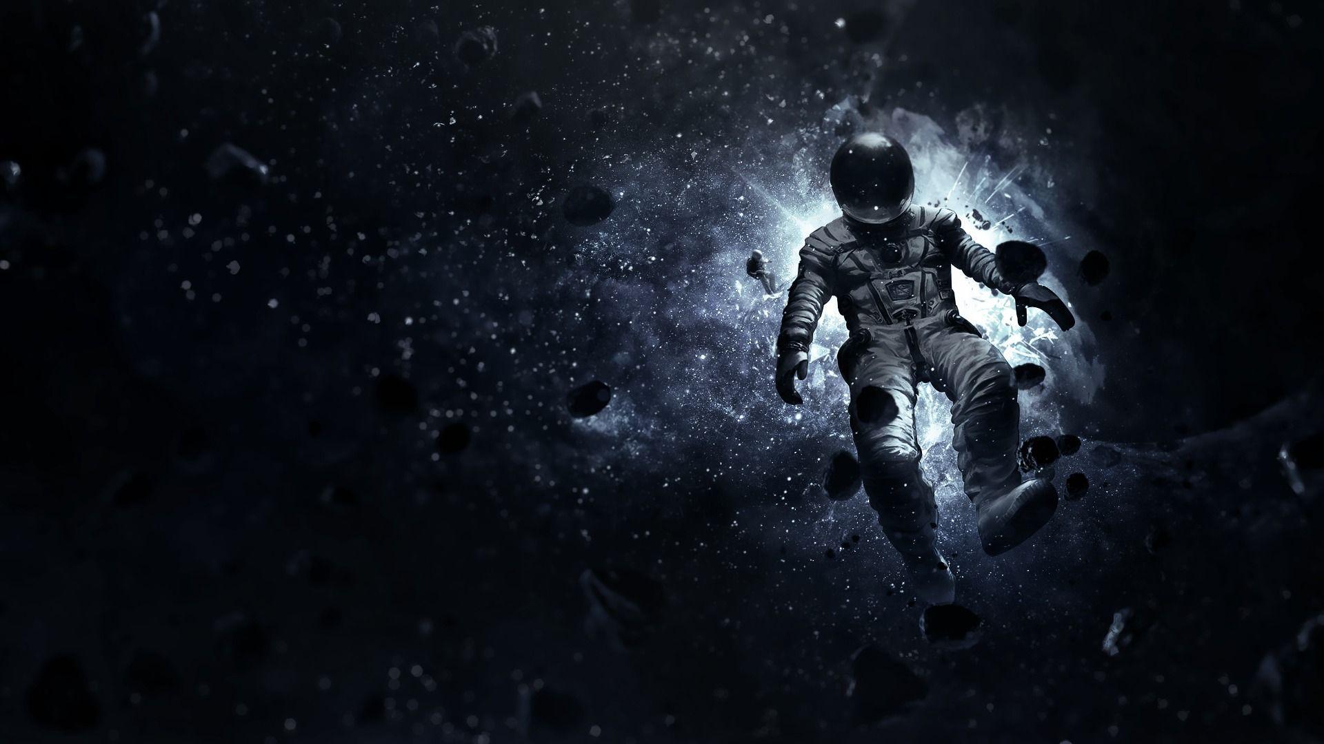Astronaut Floating In Space Live Wallpaper-cheohanoi.vn