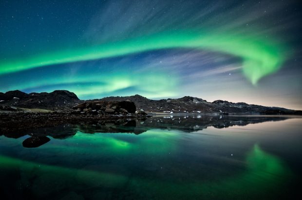 Aurora Borealis Wide Screen Wallpaper HD.