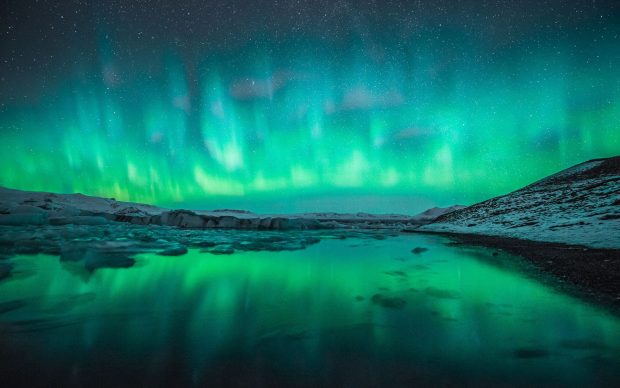 Awesome Northern Lights Wallpaper HD.