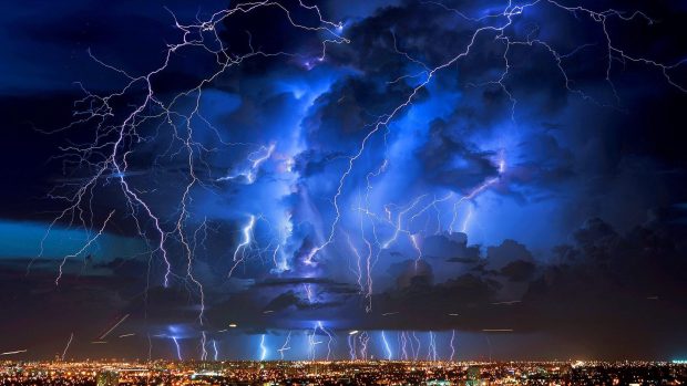 Cool Lightning Wallpaper HD.