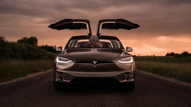 Cool Tesla Pictures Free Download.