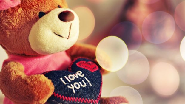 Cute Love HD Wallpaper.