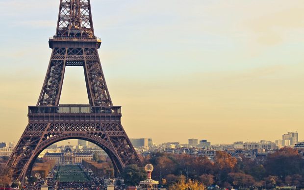 Eiffel Tower Wallpaper HD.