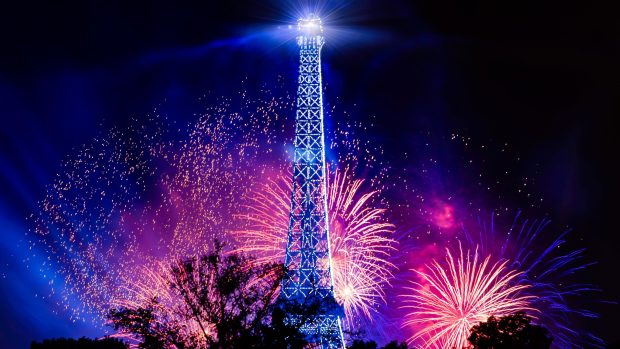 Fire Work Eiffel Tower Wallpaper HD.